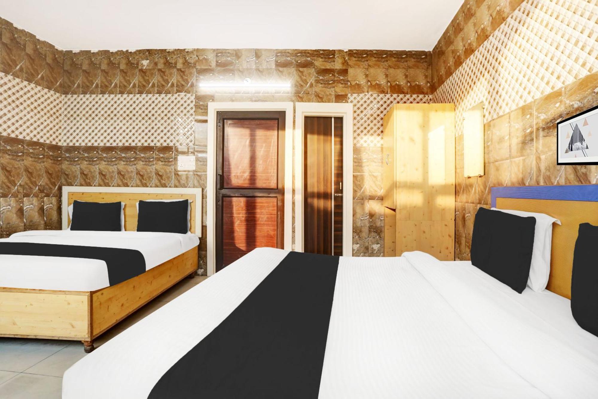 Hotel O Jammu Near Ragunath Bazaar Formerly Goodwill Luaran gambar