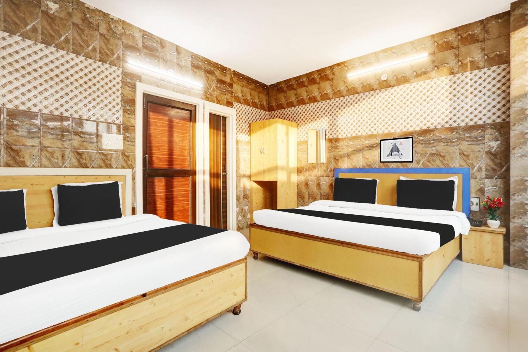 Hotel O Jammu Near Ragunath Bazaar Formerly Goodwill Luaran gambar
